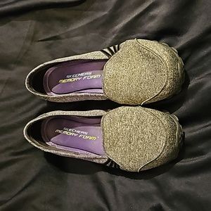 Skechers Memory Foam Slip-On (Grey, 8.5)